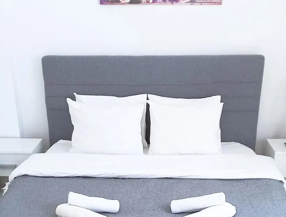 Apartment In The Center Of Athens-1